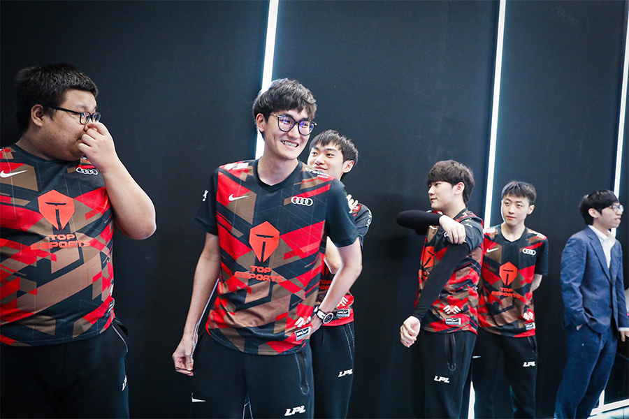 Kết quả LPL Mùa Hè 2021 hôm nay 8/7: RA và TES thẳng tiến vào Top đầu