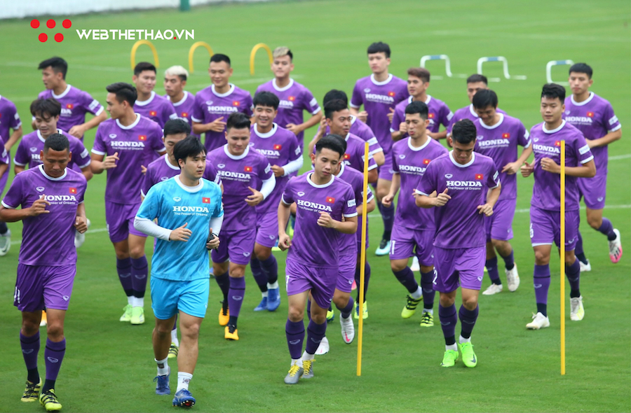Chuyên gia Phan Anh Tú: Nên dời V.League sang năm 2022, ưu tiên cho ĐTQG Chuyên gia Phan Anh Tú: Nên dời V.League sang năm 2022, ưu tiên cho ĐTQG