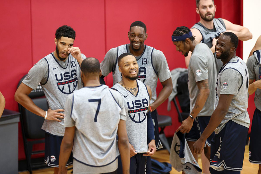 Lên tuyển Mỹ, Zach LaVine chia sẻ “ngày hội tampering Lên tuyển Mỹ, Zach LaVine chia sẻ “ngày hội tampering