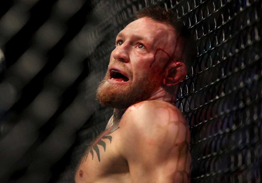 Conor McGregor xác nhận chấn thương trước UFC 264: Tôi đã bị rạn xương chân