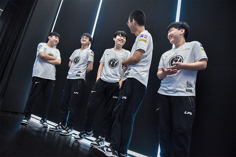 Kết quả LPL Mùa Hè 2021 hôm nay 19/7: V5 vs IG - Giải tỏa tâm lý