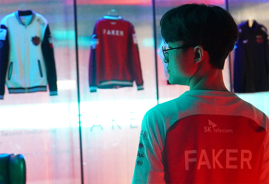 Kết quả LCK Mùa Hè 2021 hôm nay 22/7: T1 đại thắng trong ngày Faker đạt cột mốc mới