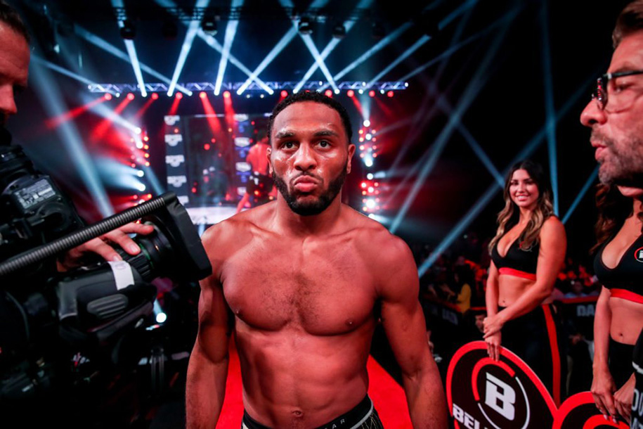 AJ McKee sẵn sàng cược 1 triệu đô để thách thức các nhà vô địch UFC