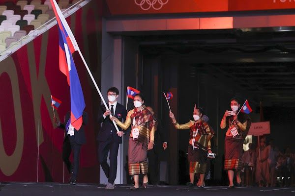 Du học sinh Lào ở Việt Nam đẹp mê hồn làm “dậy sóng” Olympic Tokyo