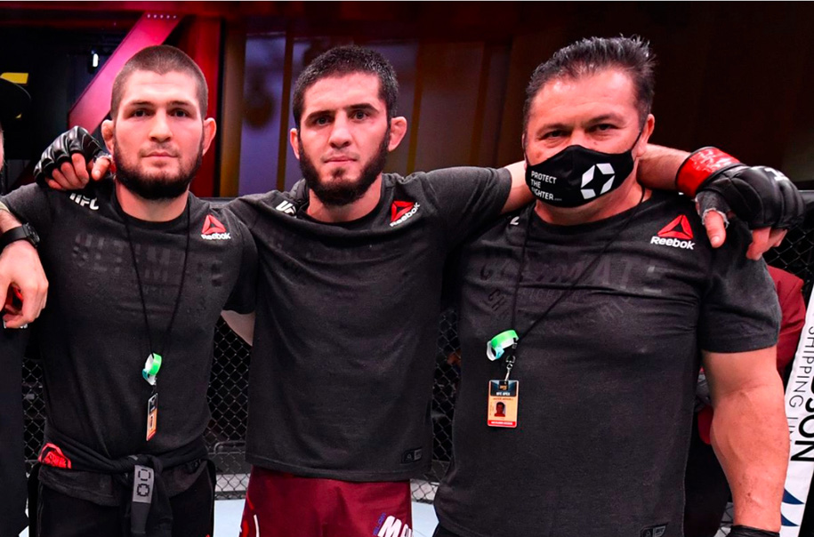 HLV Javier Mendez lý giải điểm Islam Makhachev xuất sắc hơn Khabib