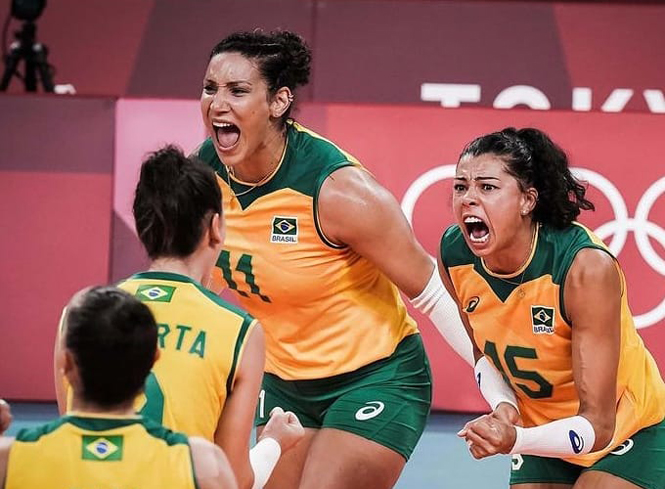 Sao bóng chuyền Tandara Caixeta đứng trước nguy cơ bị tước HCB Olympic