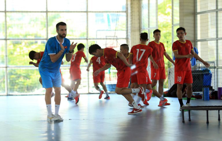 HLV Tây Ban Nha: Futsal Việt Nam có thể gây bất ngờ ở World Cup 2021