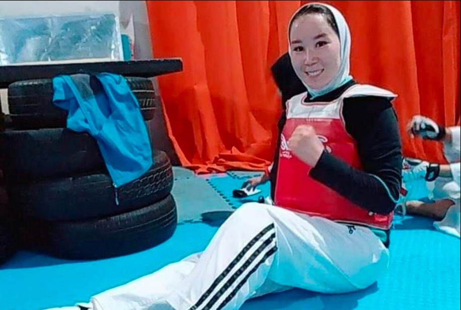 Binh biến tại quê nhà dập tắt cơ hội dự Paralympic 2020 của nữ VĐV Afghanistan đầu tiên