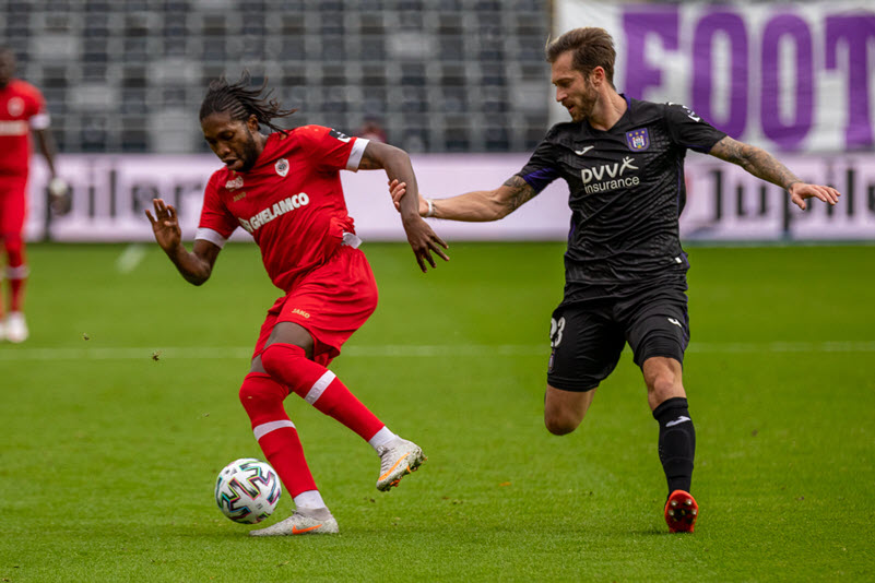 Nhận định, soi kèo Omonia Nicosia vs Royal Antwerp, 0h ngày 20/08