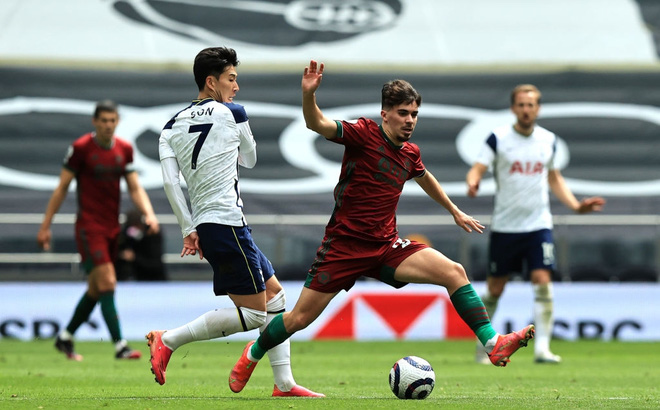Trực tiếp bóng đá Wolves vs Tottenham trên kênh nào?