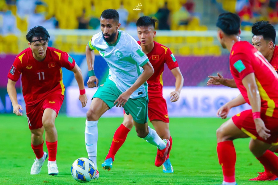 Tỷ s&ocirc;́ Việt Nam 1-3 Saudi Arabia: Th&acirc;́t bại đáng ti&ecirc;́c