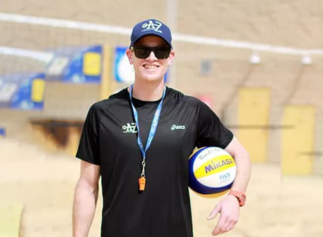 Trò chuyện cùng HLV tuyển bóng chuyền bãi biển sau trận bóng đá Việt Nam vs Australia