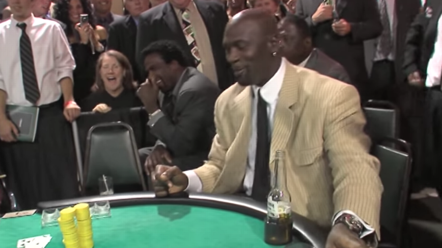 Michael Jordan ngượng chín mặt trên sòng bạc vì tiền bo
