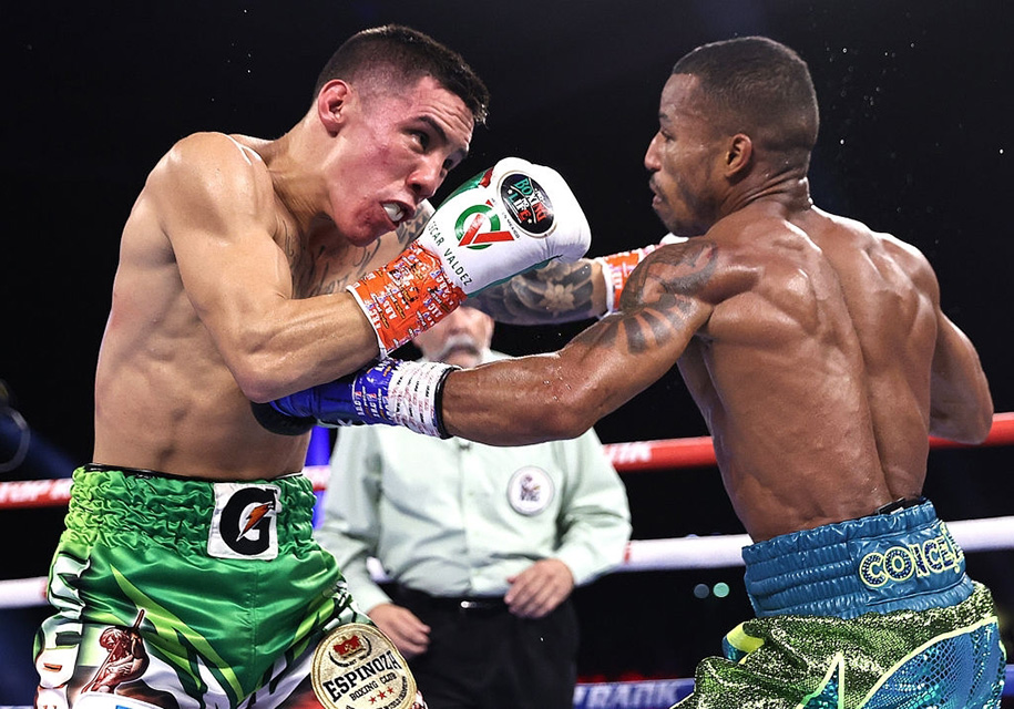 Boxing: Oscar Valdez bảo vệ đai WBC đầy tranh c&atilde;i trước Robson Conceicao