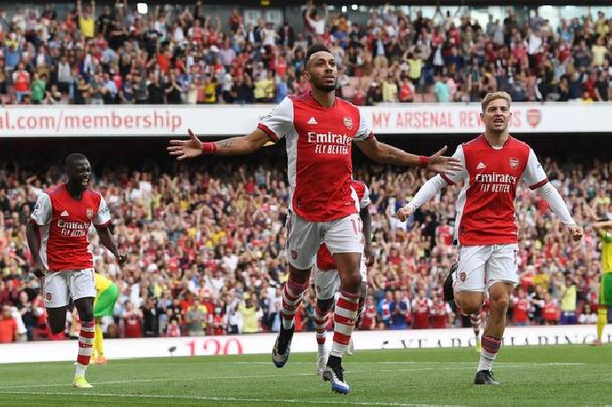Đội hình ra sân Burnley vs Arsenal: Aubameyang lĩnh xướng hàng công