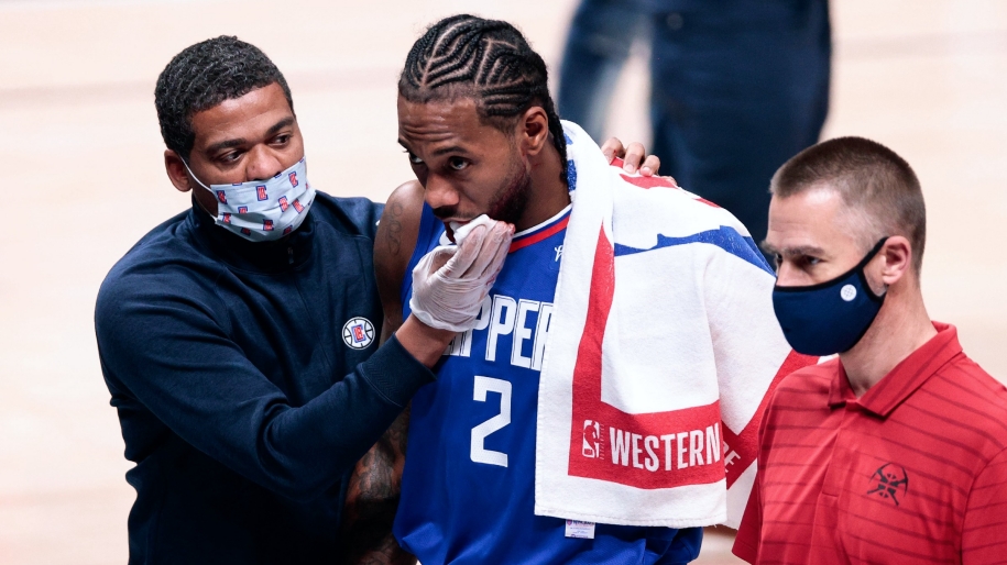 Kawhi Leonard vẫn chưa thể ấn định thời gian trở lại sân đấu NBA