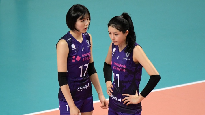 Sốc với mức lương cực thấp của chị em ngọc nữ bóng chuyền Lee Da Yeong tại Hy Lạp Sốc với mức lương cực thấp của chị em ngọc nữ bóng chuyền Lee Da Yeong tại Hy Lạp