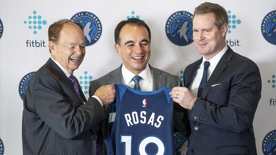 Drama đằng sau GĐKT Timberwolves vừa bị sa thải: Ngoại tình với nhân viên và hơn thế nữa