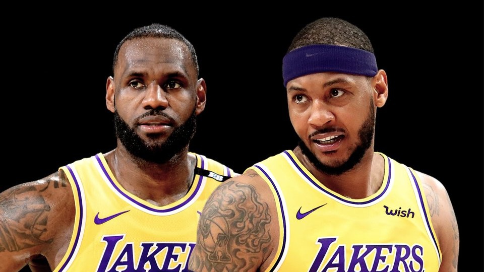 LeBron James chỉ dự bị ở đội hình trong mơ của Carmelo Anthony