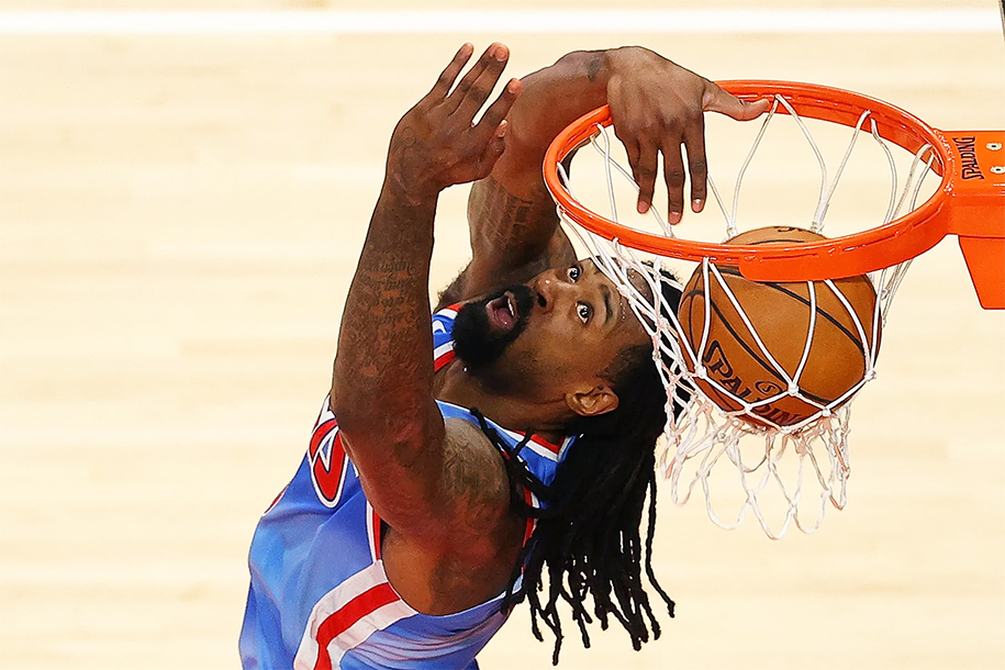 Vai trò của trung phong DeAndre Jordan tại LA Lakers: Không chỉ đơn giản là úp rổ