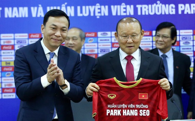 Sau trận đấu Trung Quốc, VFF đàm phán hợp đồng với ông Park Sau trận đấu Trung Quốc, VFF đàm phán hợp đồng với ông Park