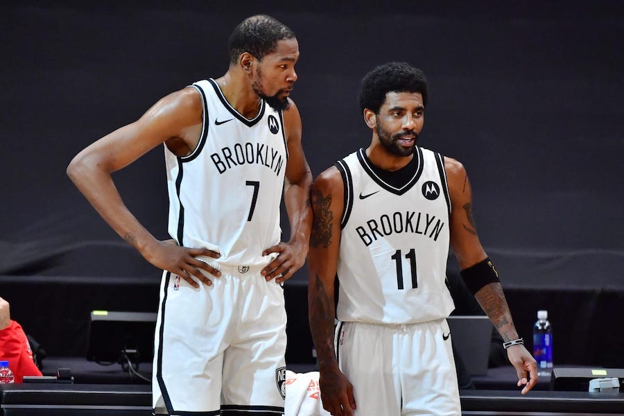 Kevin Durant chuẩn bị cho kịch bản thiếu vắng Kyrie Irving