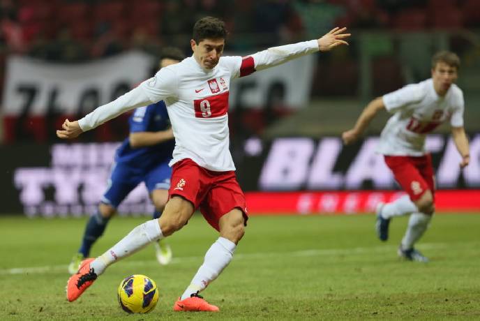 Nhận định, soi kèo Ba Lan vs San Marino, 01h45 ngày 10/10