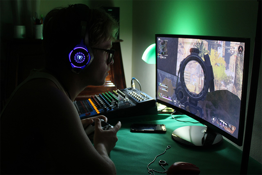 Vì sao game thủ Esports phải giải nghệ sớm?