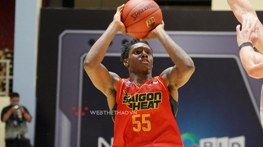 DaQuan Bracey tiệm cận kỷ lục VBA, Saigon Heat thắng tưng bừng ĐT Việt Nam