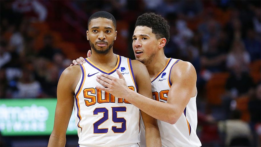 Hậu mùa giải vào NBA Finals, Phoenix Suns gia hạn 90 triệu đô với Mikal Bridges