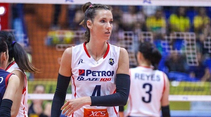 Kỷ lục 17 cú ace trong một trận đấu của nữ hoàng giao bóng Stephanie Niemer
