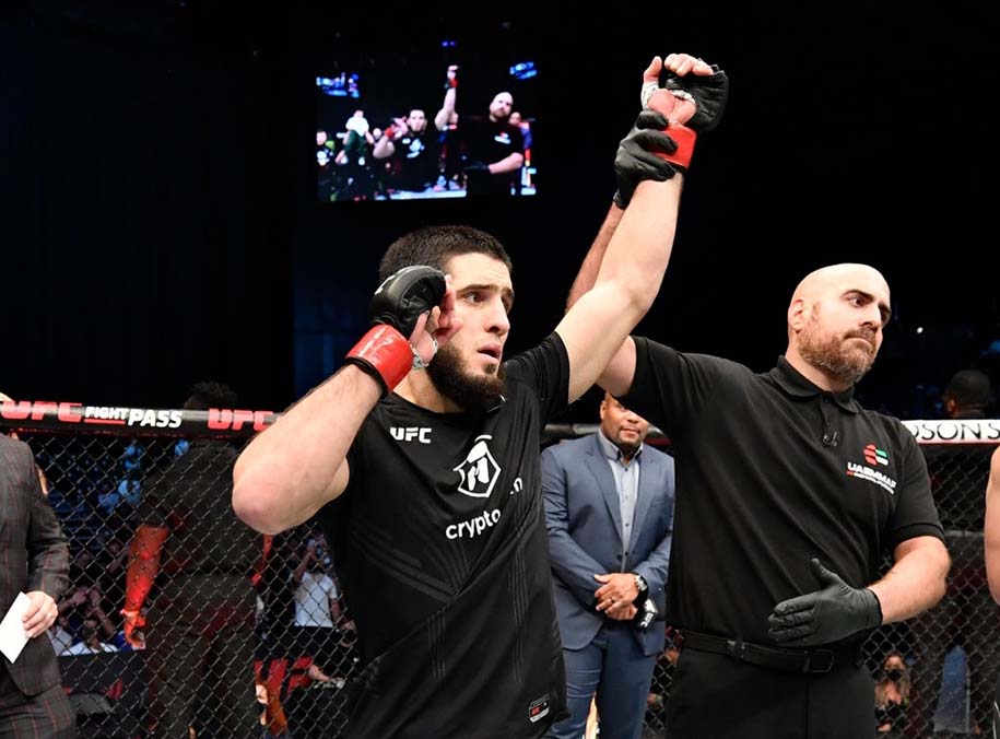 Islam Makhachev đòi suất tranh đai với đòn bẻ tay hoàn hảo lên Dan Hooker