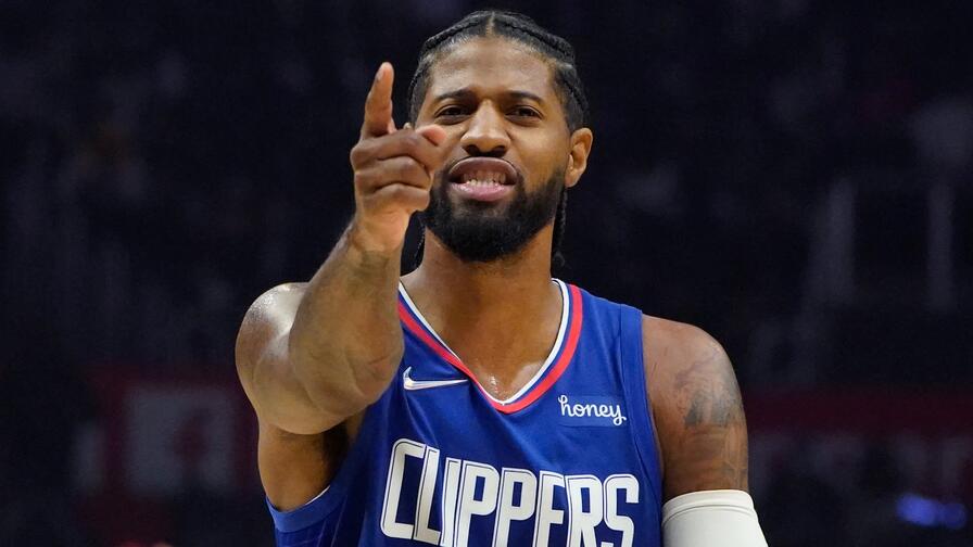 Tịt ngòi 2 hiệp đầu, Paul George vẫn gồng gánh Clippers thoát hiểm trước OKC
