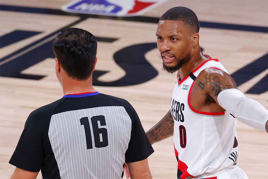 Damian Lillard gọi công tác trọng tài mùa này là “không thể chấp nhận được”