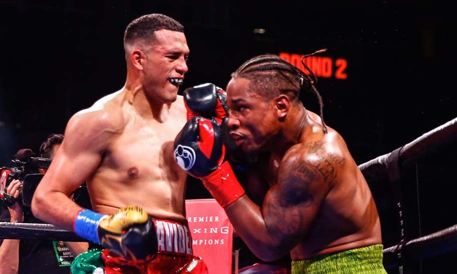 David Benavidez &aacute;p đảo Kyrone Davis: Th&aacute;ch thức Canelo Alvarez bảo vệ đai si&ecirc;u trung 