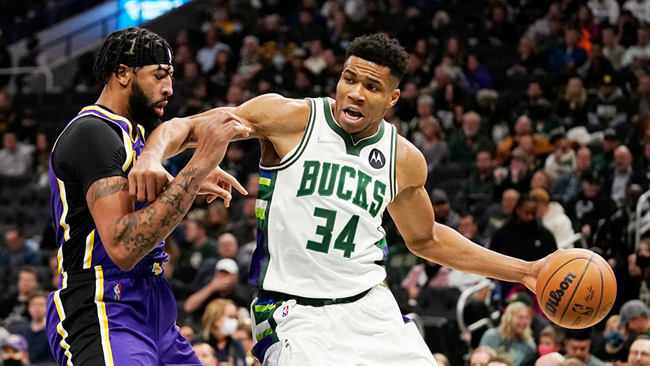 Vừa vô địch NBA, Giannis Antetokounmpo đã mở cánh cửa rời Milwaukee Bucks trong tương lai