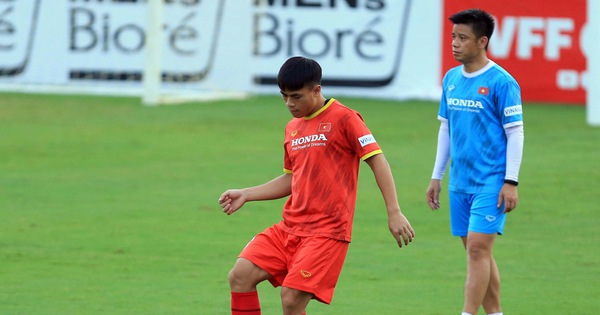 Lý Công Hoàng Anh có tấm “vé vớt” đến Singapore dự AFF Cup 2020