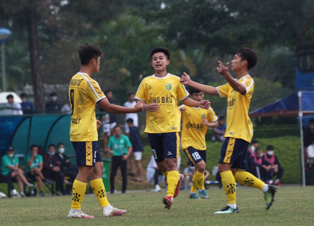 Lách qua khe cửa hẹp, đội bóng thầy cũ Công Phượng giành vé dự VCK U21 QG 2021