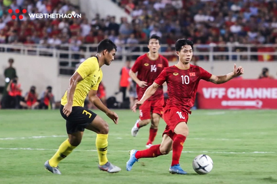 Việt Nam vs Malaysia đá mấy giờ hôm nay 12/12?
