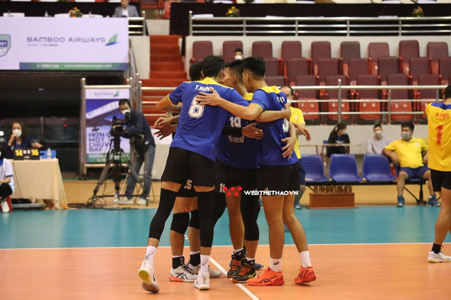 Trực tiếp bóng chuyền VĐQG 2021 hôm nay 23/12: Sanest Khánh Hòa vs Tràng An Ninh Bình