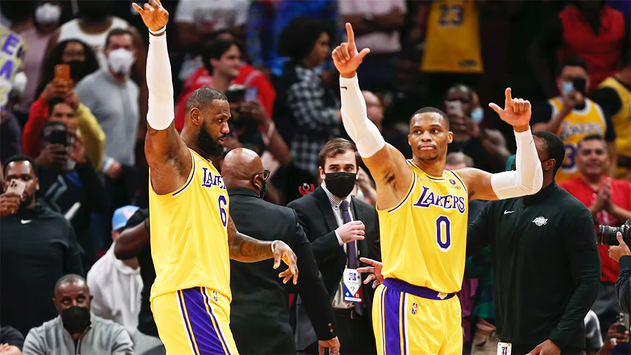 LeBron James cùng Westbrook lập triple-double kép, Lakers ngắt chuỗi 5 trận thua