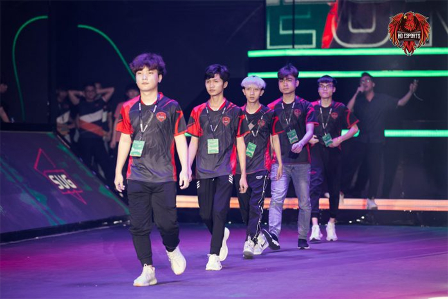 HQ Esports: Vượt qua rào cản của gia đình để đến với Free Fire chuyên nghiệp