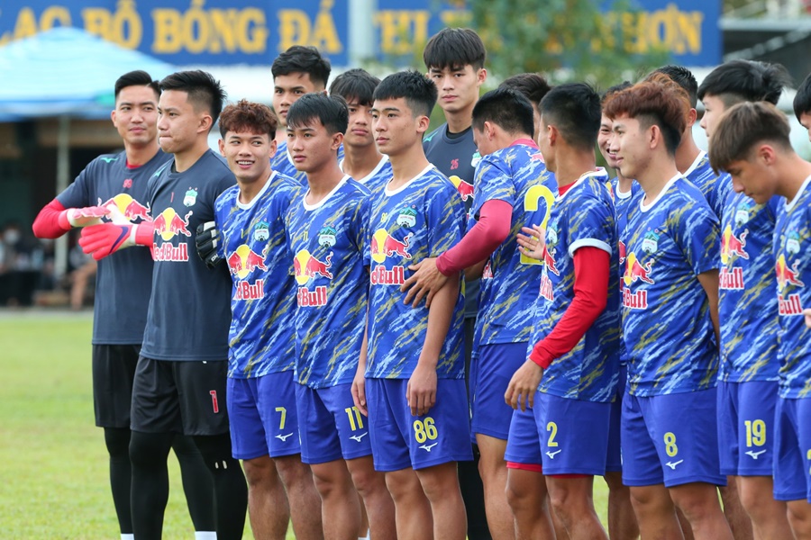 HAGL mang đội hình khá lạ lẫm dự Cúp Hoàng đế Quang Trung HAGL mang đội hình khá lạ lẫm dự Cúp Hoàng đế Quang Trung