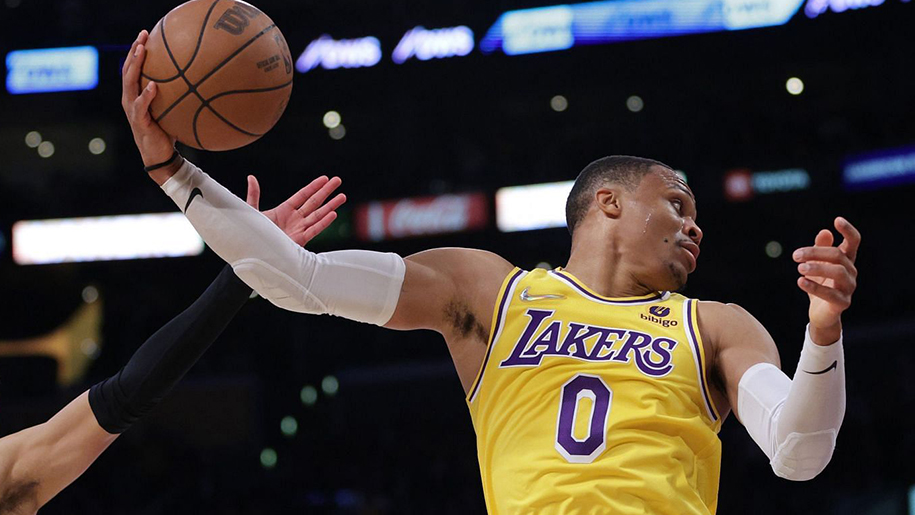 Russell Westbrook lần đầu không turnover trong gần 6 năm