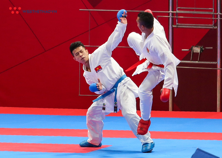 Hoàng Thị Mỹ Tâm tập trung cùng đội tuyển Karate quốc gia sau kì tích 3 HCV Châu Á