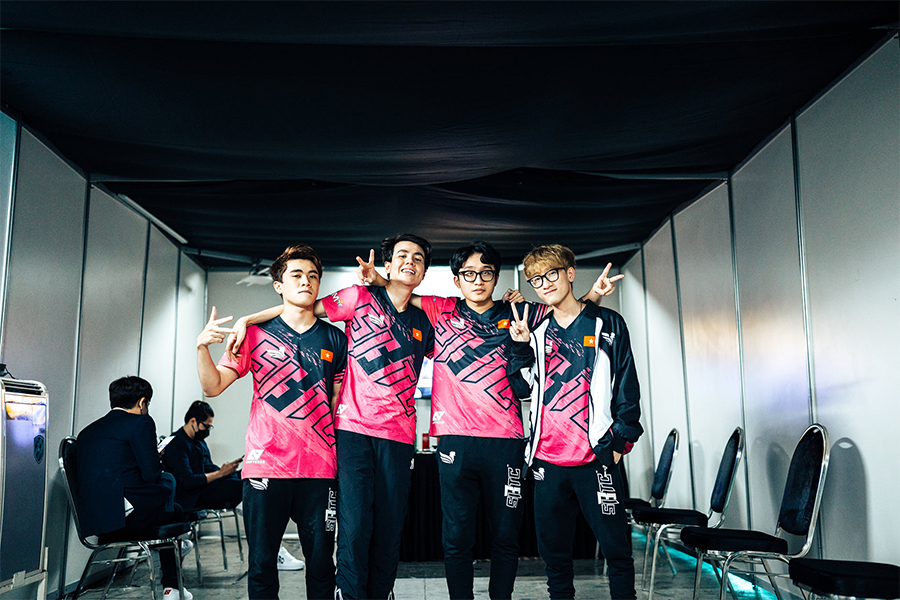 Dẫn đầu bảng B, SBTC Esports sáng cửa vào chung kết SEA EC 2021 nội dung Tốc Chiến nam