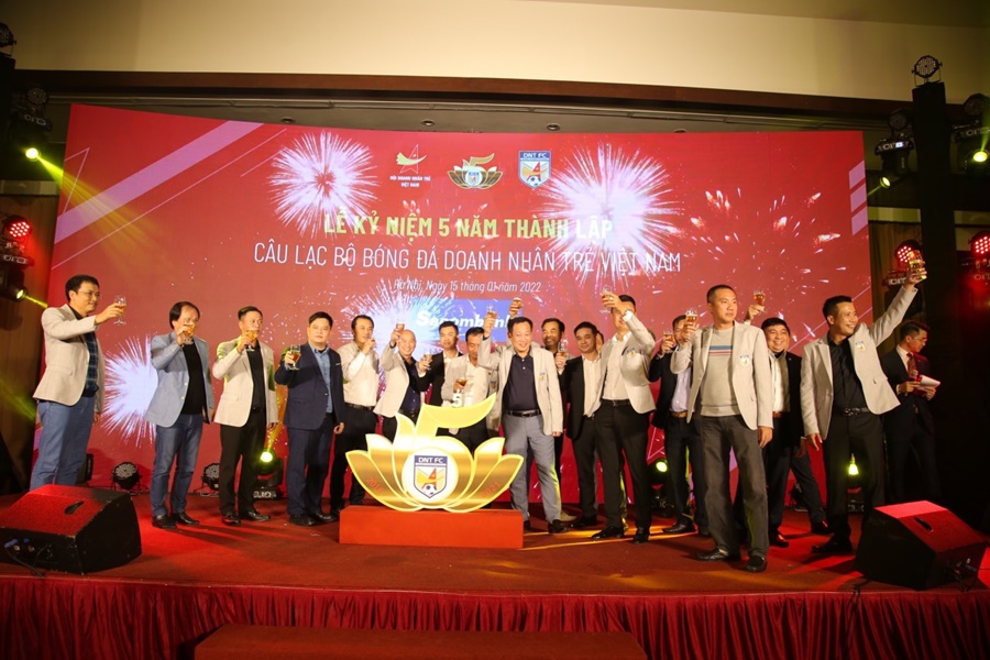 Hành trình ý nghĩa sau 5 năm hoạt động của CLB bóng đá Doanh nhân trẻ Việt Nam