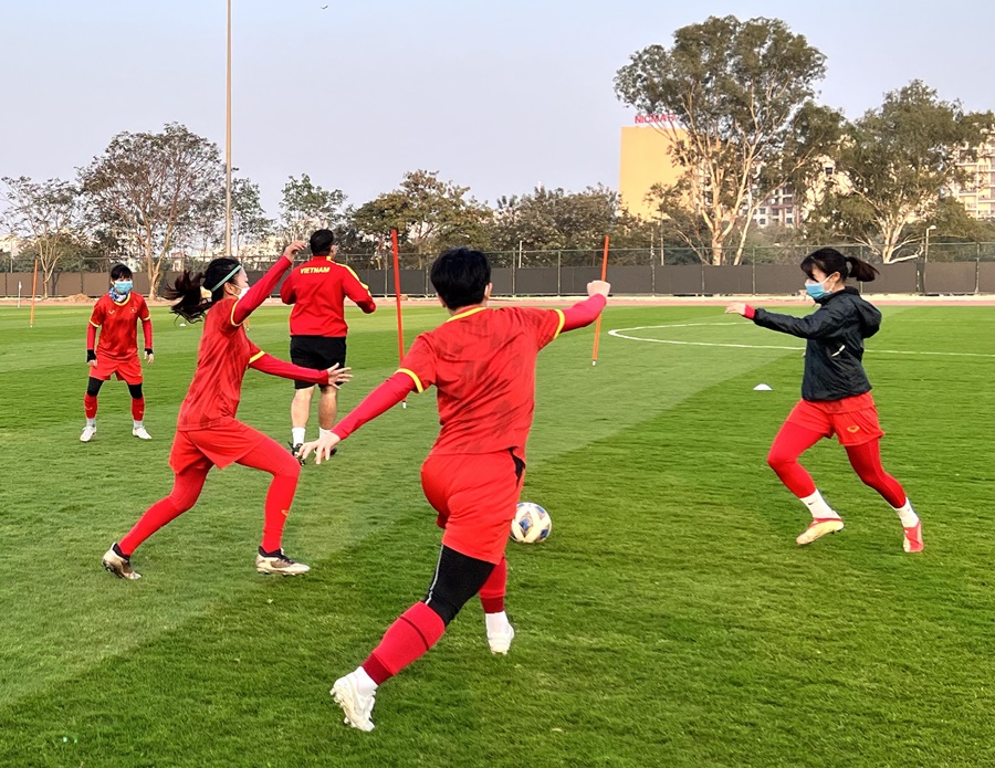 Nữ Việt Nam vs Hàn Quốc: Vượt muôn trùng gian khó