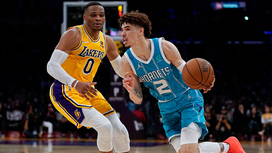 Nhận định bóng rổ NBA 2021-22: Los Angeles Lakers vs Charlotte Hornets (ngày 29/1 7h30)