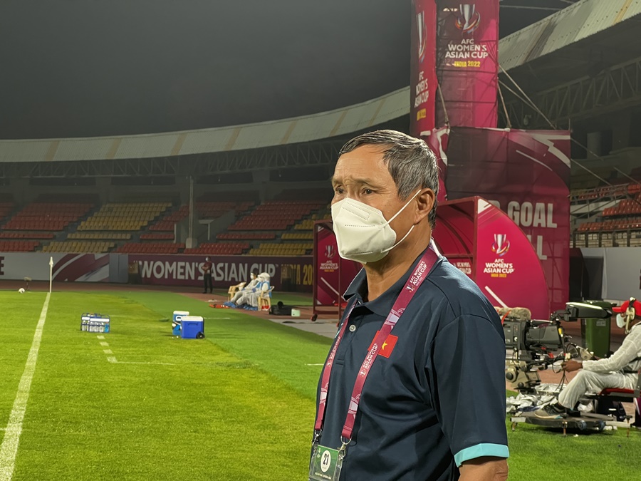 HLV Mai Đức Chung chỉ ra ưu thế trước nữ Thái Lan ở play-off World Cup 2023